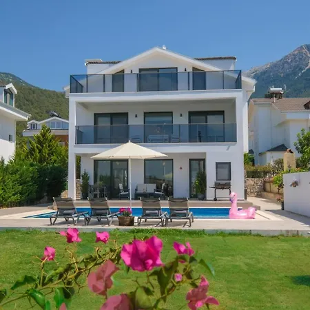 Marsel Evi 2 Oeluedeniz * Fethiye